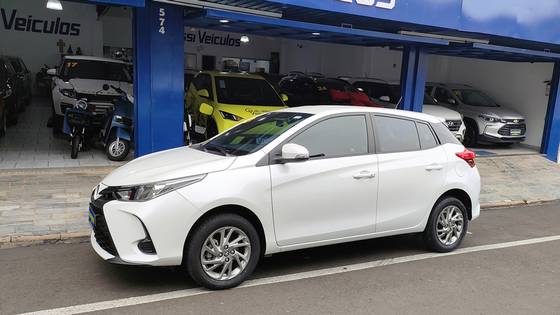 TOYOTA YARIS 1.5 16V FLEX XS CONNECT MULTIDRIVE